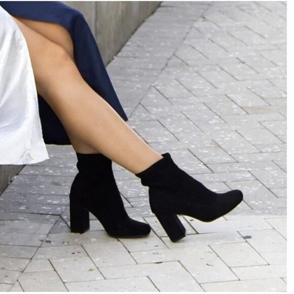 MIA Vicki Suede Black Ankle Bootie Boot - Picture 1 of 11